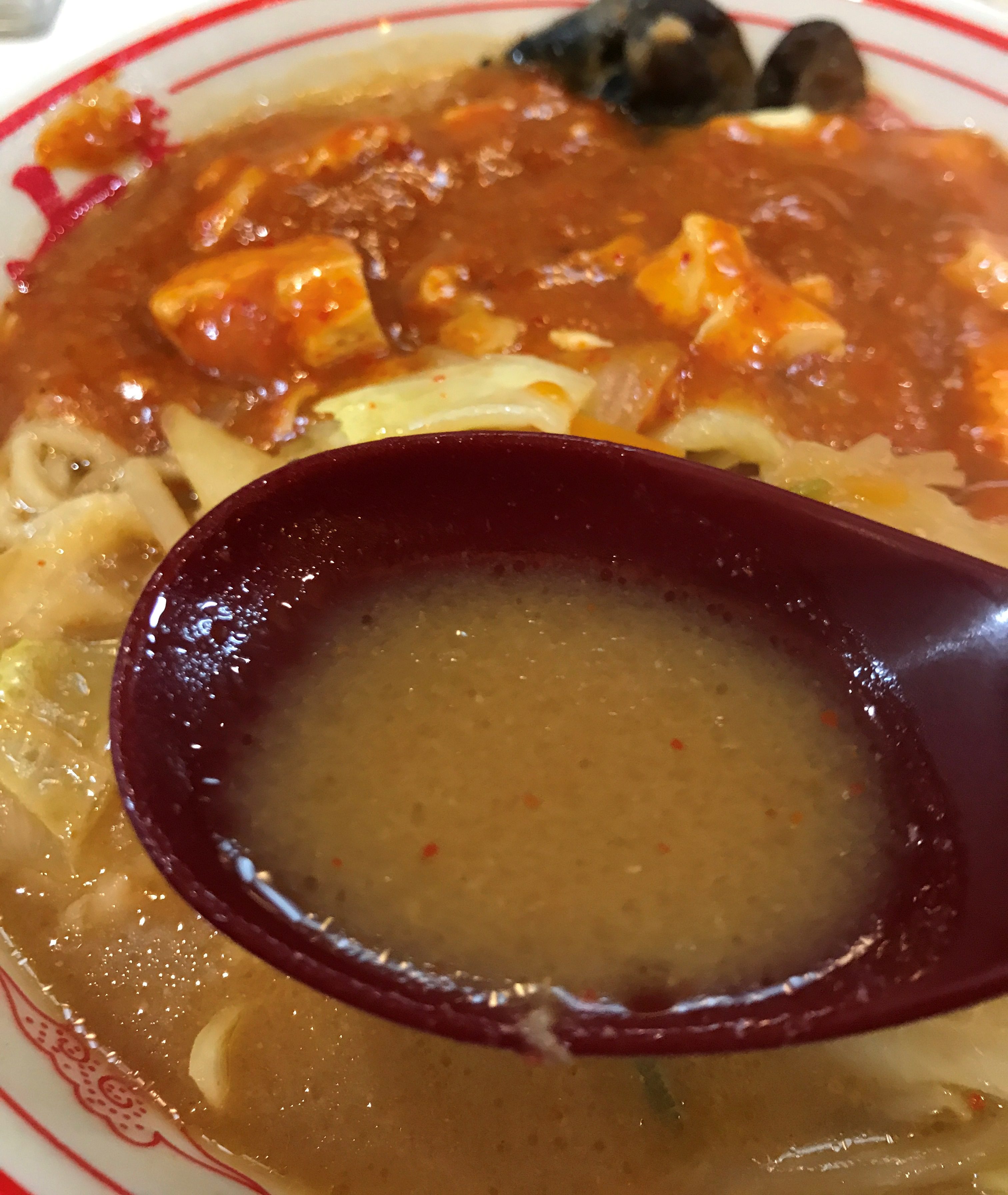 中本の蒙古タンメンのスープ