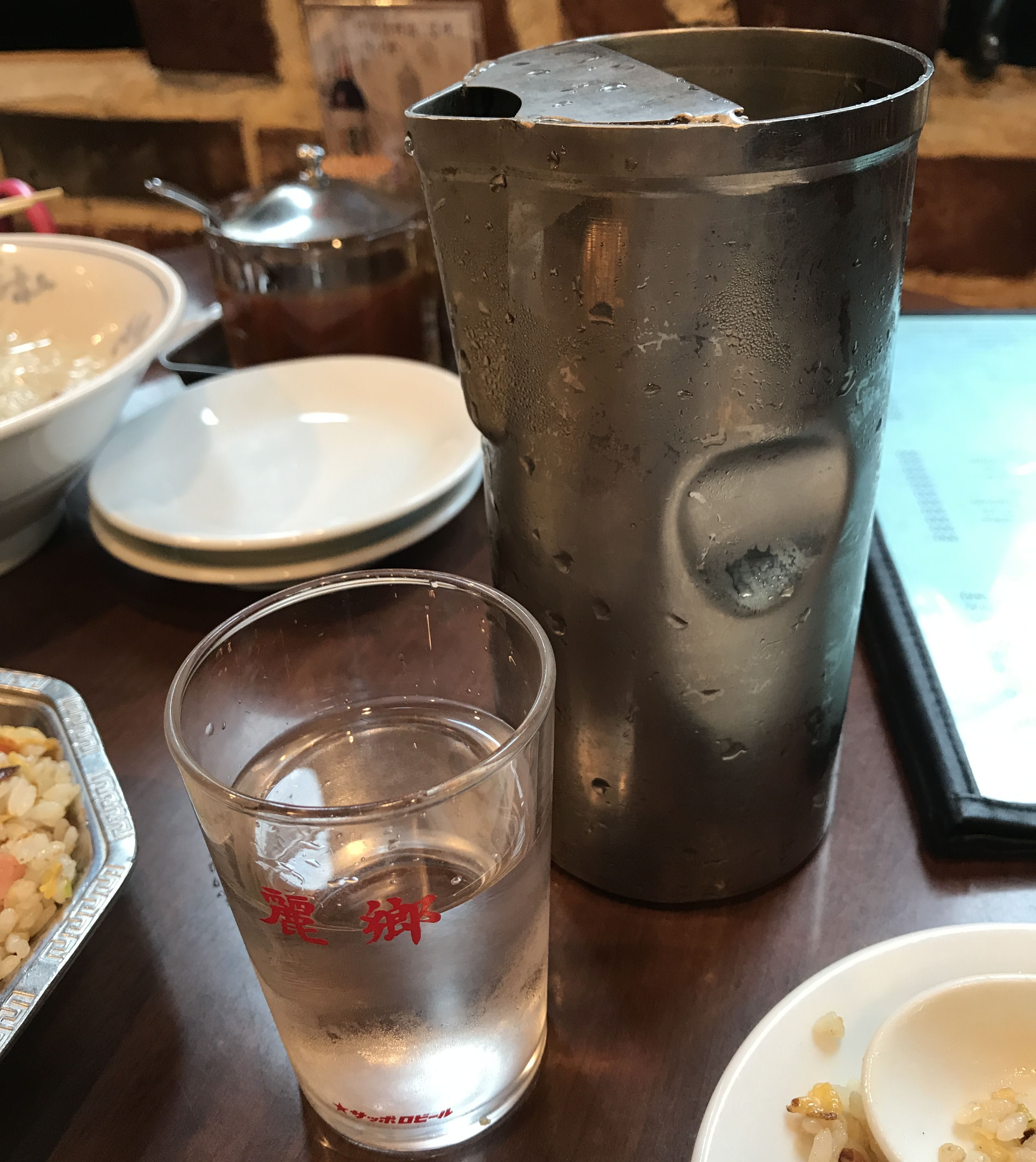 渋谷「麗郷」の水